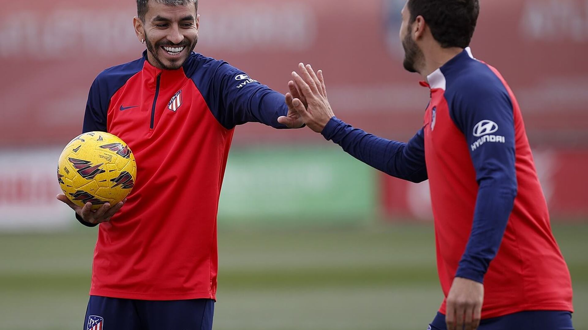 angel_correa_en_una_sesion_del_atletico_foto_atm_001.jpg angel_correa_en_una_sesion_del_atletico_foto_atm_001.jpg