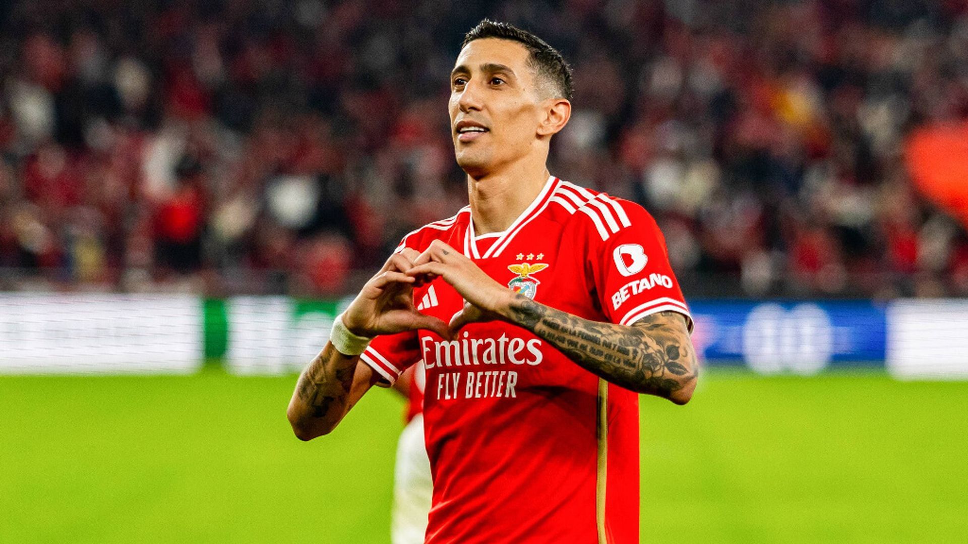 angel_di_maria_celebrando_su_gol_en_la_ida_de_europa_league_001.jpg angel_di_maria_celebrando_su_gol_en_la_ida_de_europa_league_001.jpg