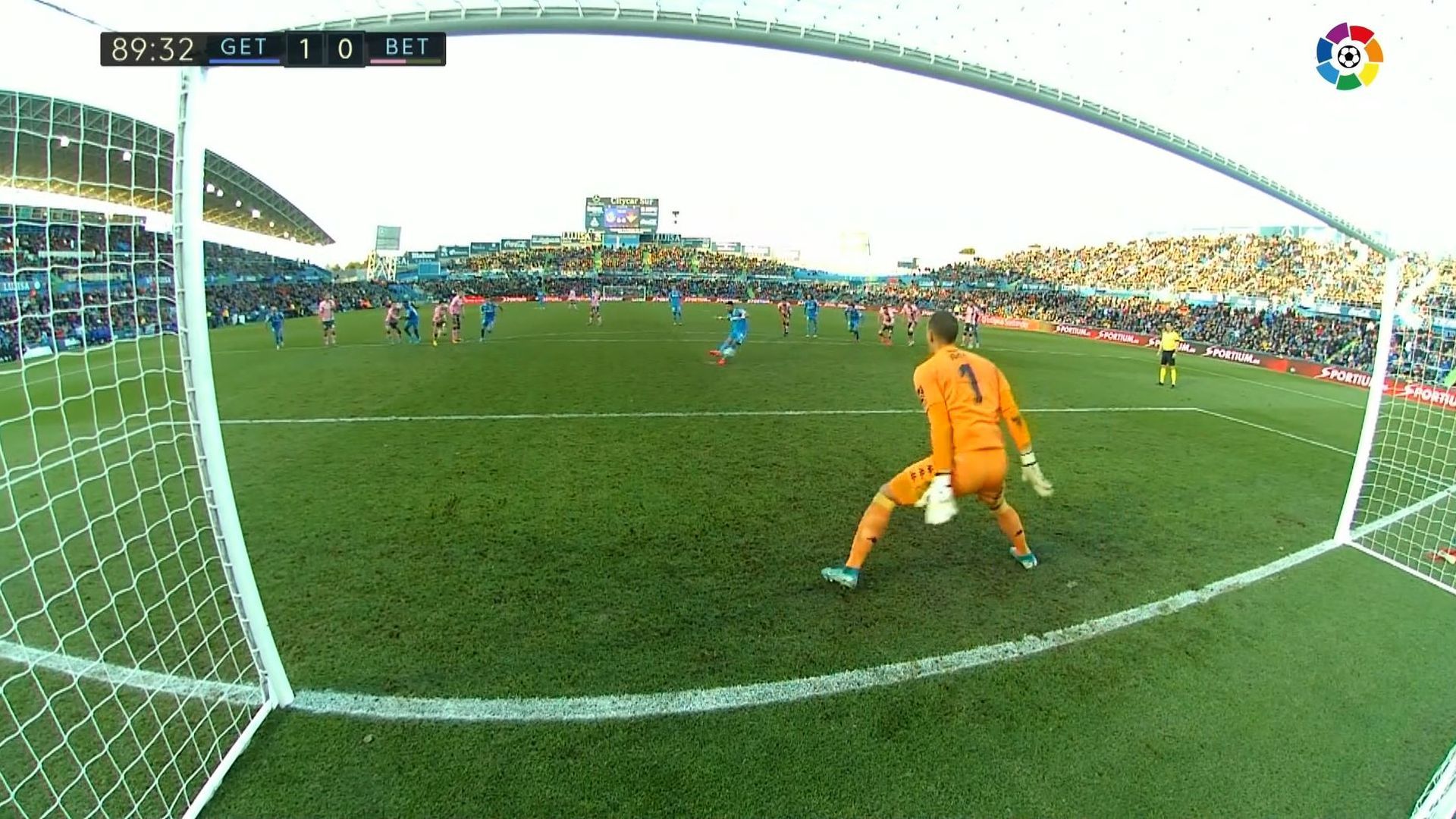 angel_marca_para_el_getafe.png angel_marca_para_el_getafe.png