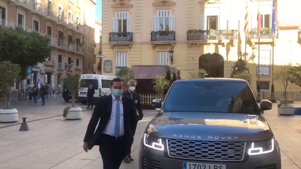 Reunión por el nuevo estadio del Valencia en el Palau de la Generalitat