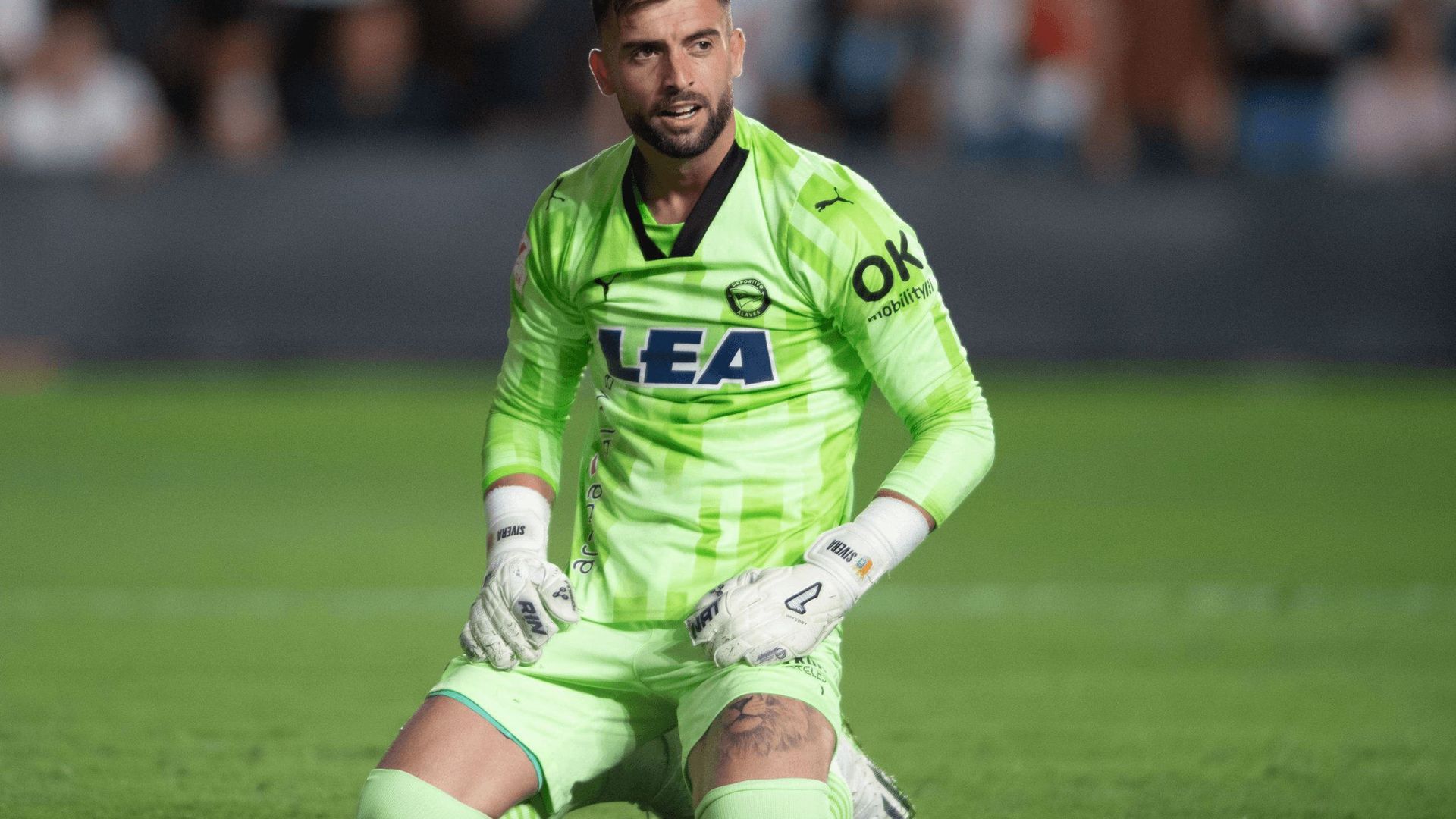 antonio_sivera_con_el_deportivo_alaves_foto_cordon_press_001.png antonio_sivera_con_el_deportivo_alaves_foto_cordon_press_001.png