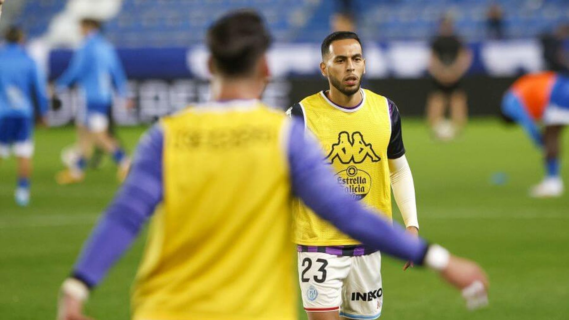 anuar_calentando_en_mendizorroza_001.jpeg anuar_calentando_en_mendizorroza_001.jpeg