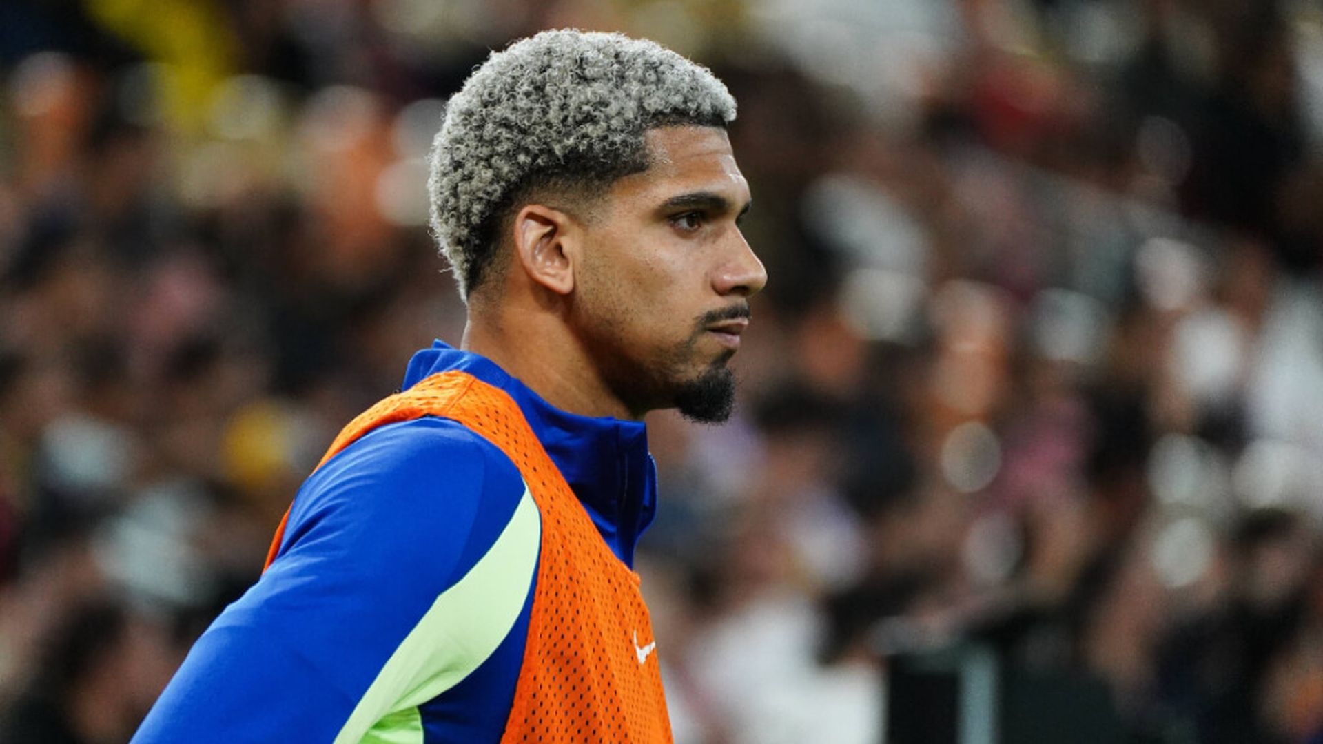 Pedri respalda a Ronald Araujo y espera su vuelta: "No es un tema fácil, lo necesitamos"