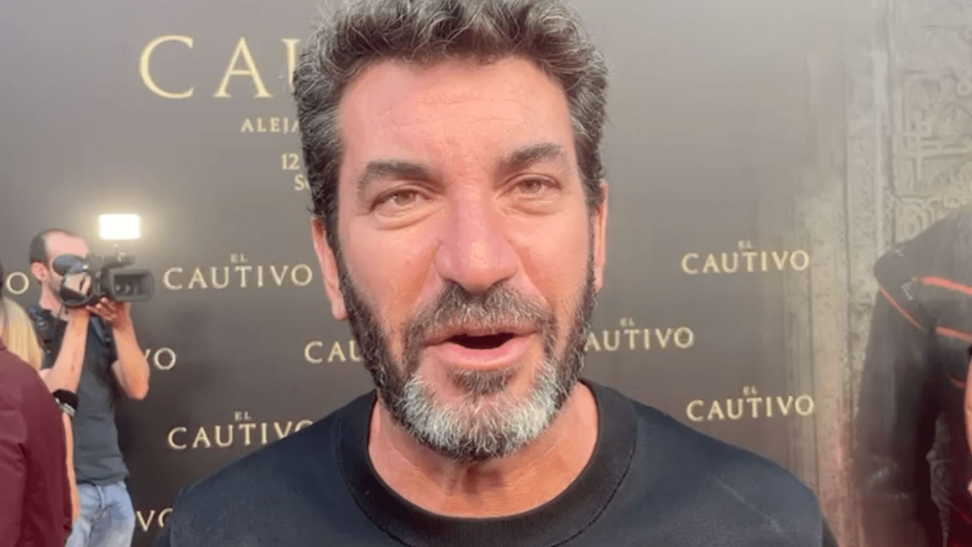 arturo_valls_003.png arturo_valls_003.png