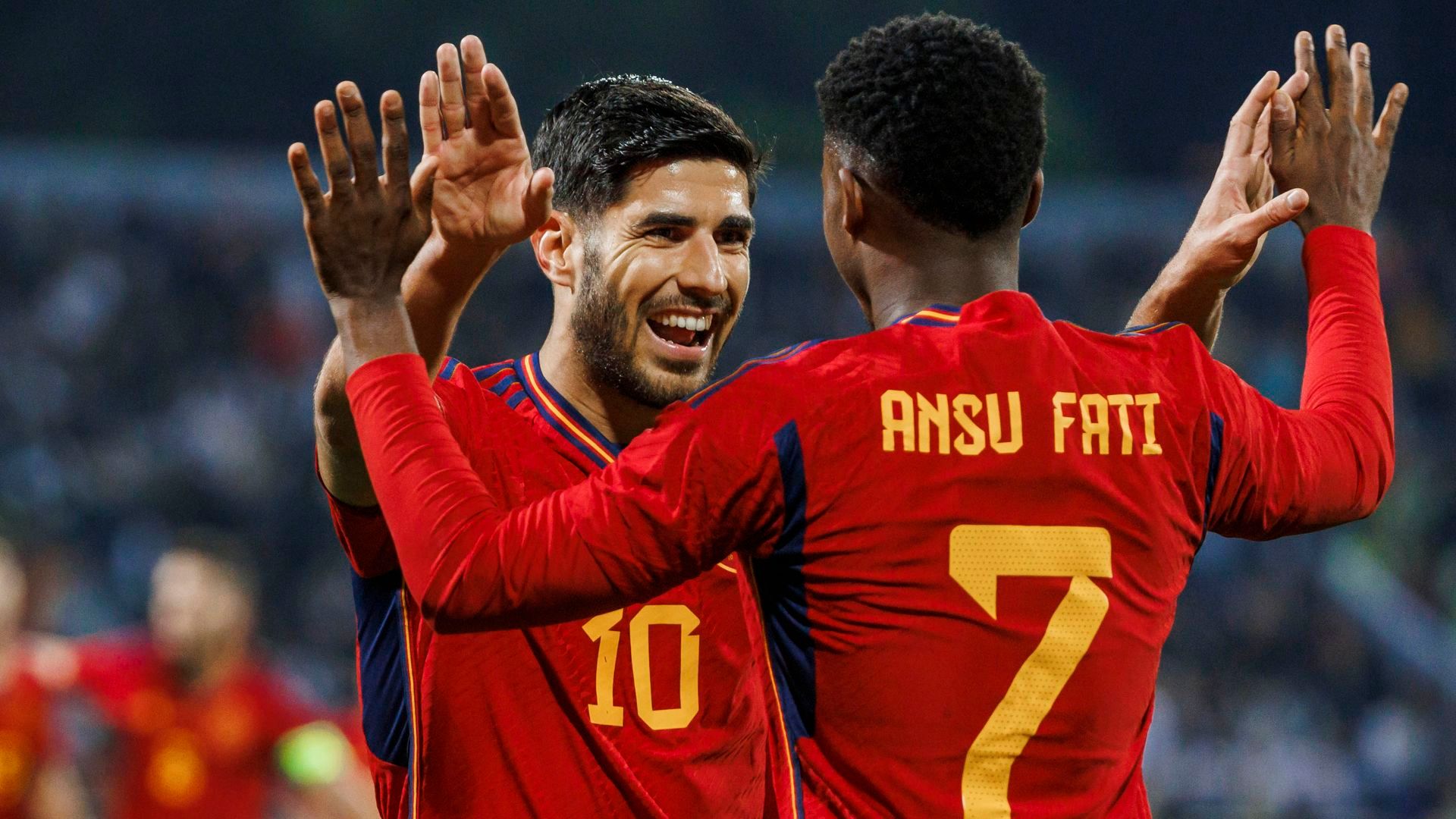 asensio_celebra_con_ansu_fati_el_gol_del_primero_ante_jordania_foto_rfef_.JPG