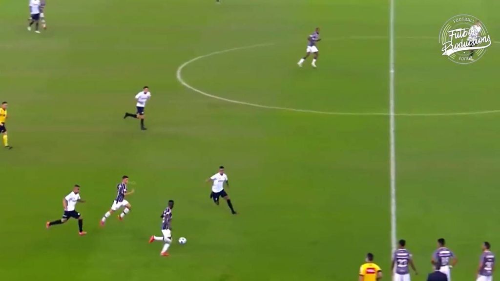 Así juega Luiz Henrique