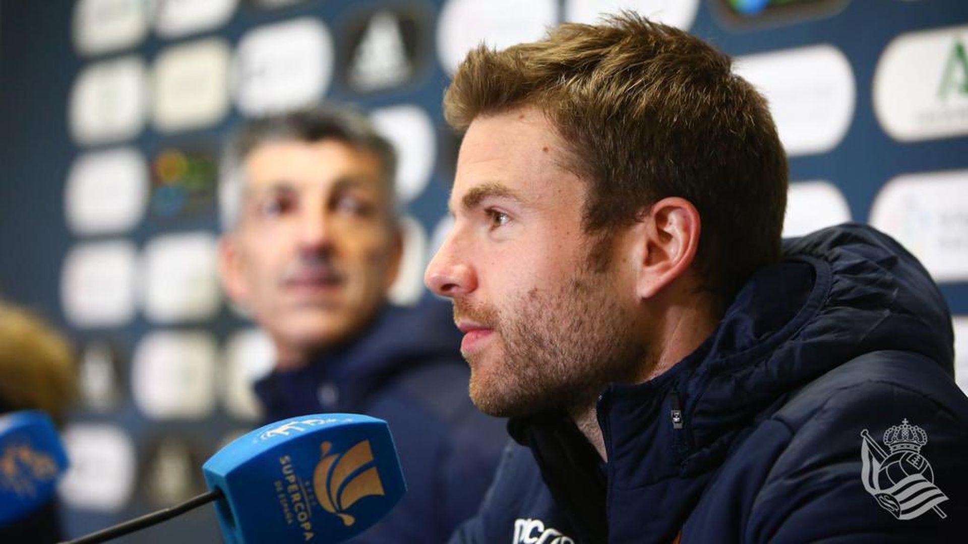asier_illarramendi_en_rueda_de_prensa_foto_real_sociedad.jpg asier_illarramendi_en_rueda_de_prensa_foto_real_sociedad.jpg