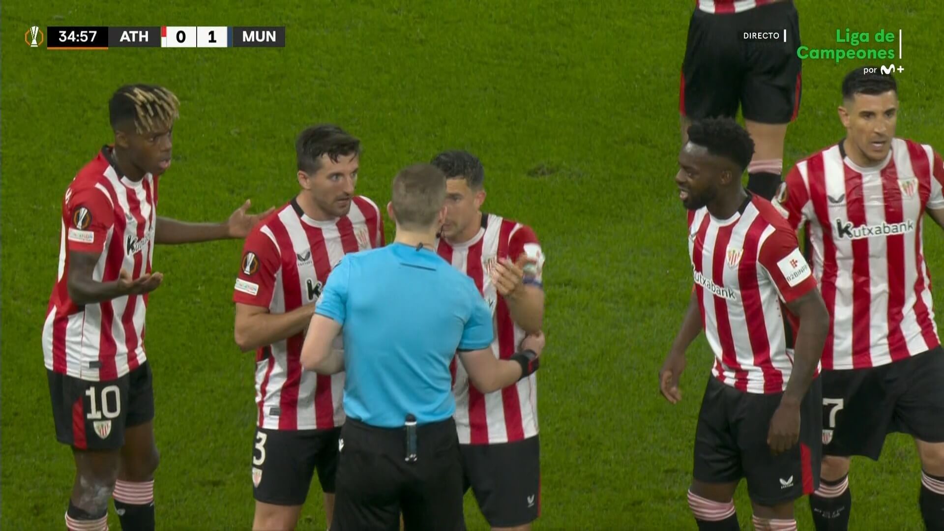 athletic_manchester_united_001.jpg athletic_manchester_united_001.jpg