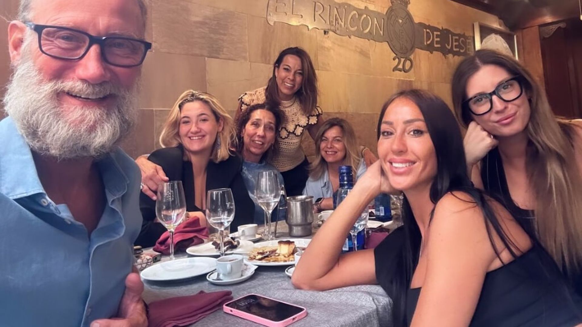 aurahjpg.jpg aurahjpg.jpg