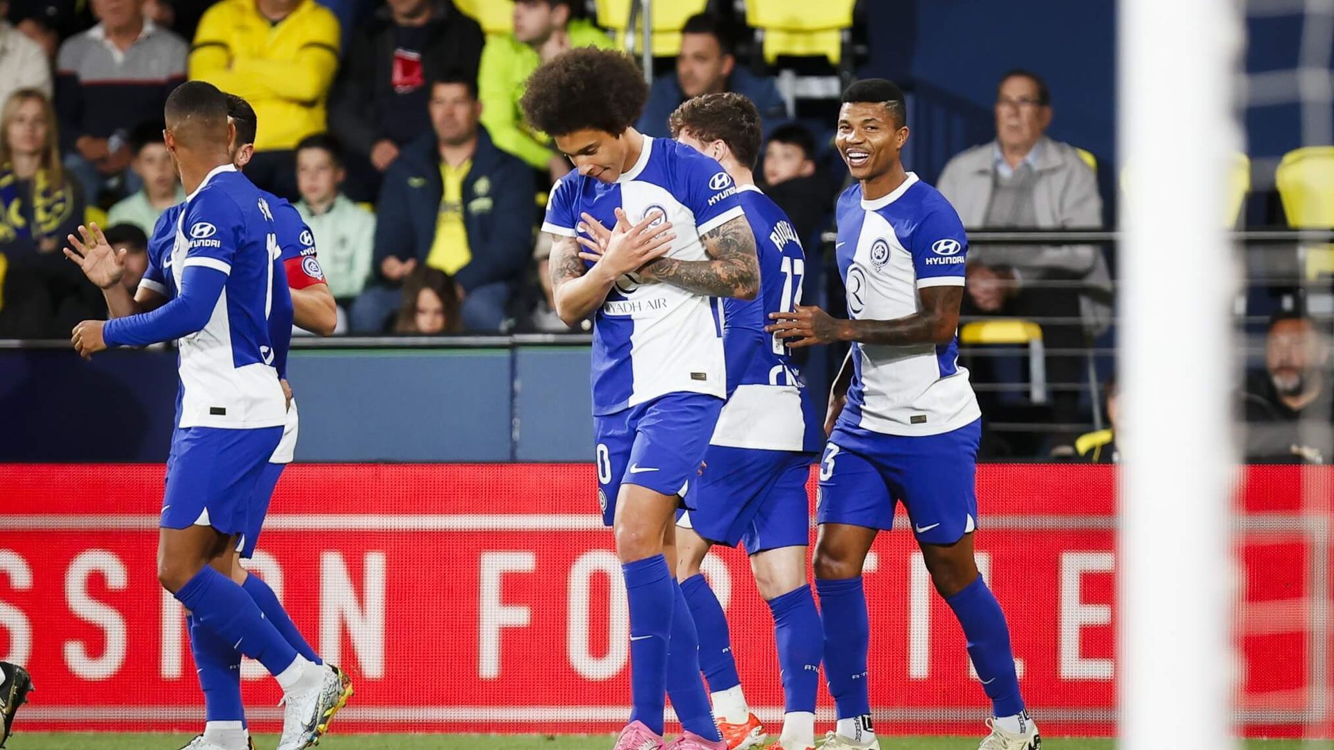 axel_witsel_celebra_su_gol_en_el_villarreal_atletico_foto_atm_001.jpg