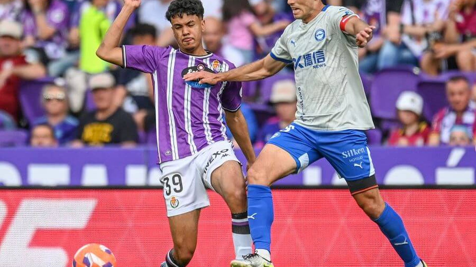 aznou_pugna_con_guevara.jpeg aznou_pugna_con_guevara.jpeg