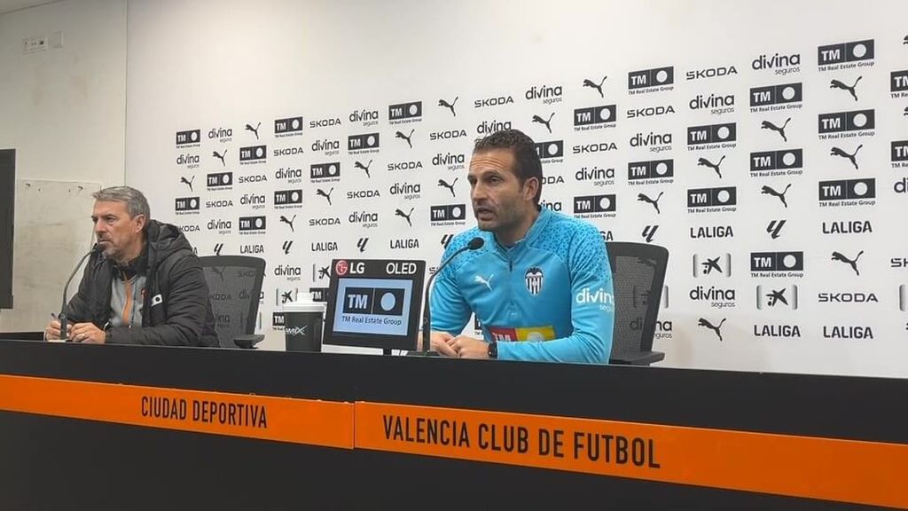 Rueda de prensa de Baraja previa al partido ante el Sevilla: su duelo con Quique, Rafa Mir, Mosquera y otros nombres propios