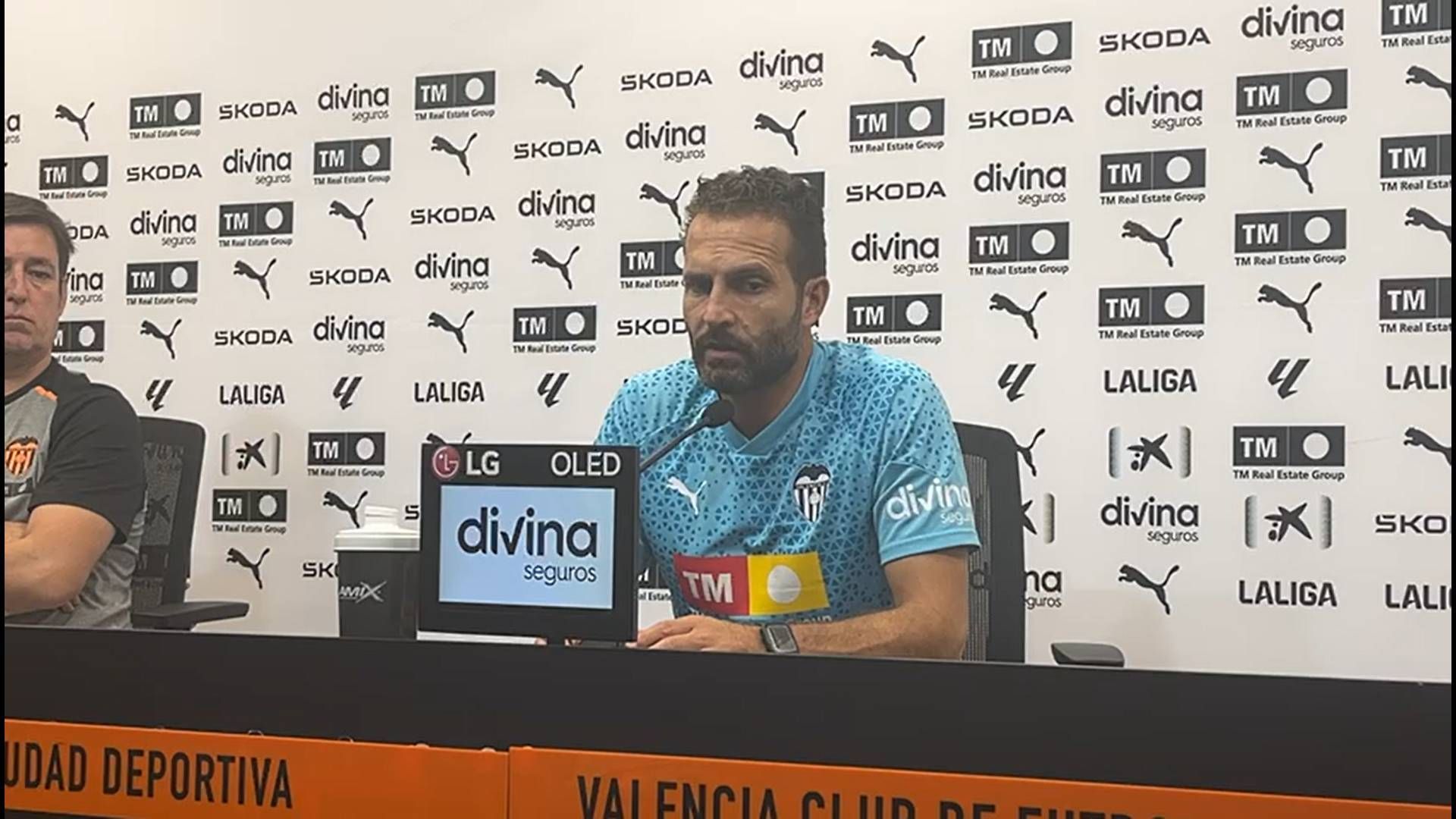 baraja_pone_por_las_nubes_al_betis_001.jpg baraja_pone_por_las_nubes_al_betis_001.jpg