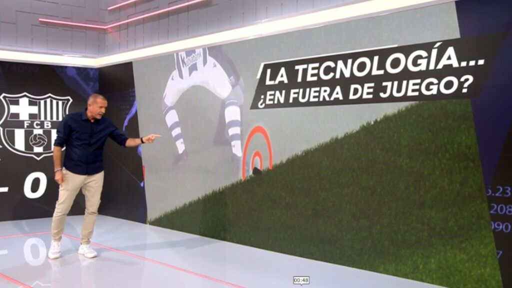 Manu Carreño duda con el fuera de juego semiautomático de Lewandowski: “No he visto ninguna imagen que lo demuestre”