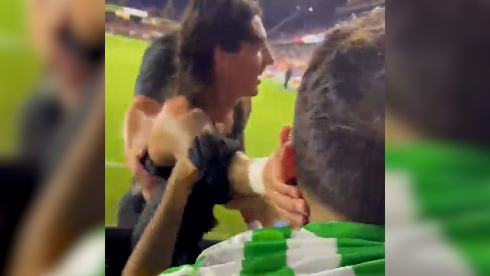 bellerin_con_un_aficionado_beticojpg.jpg