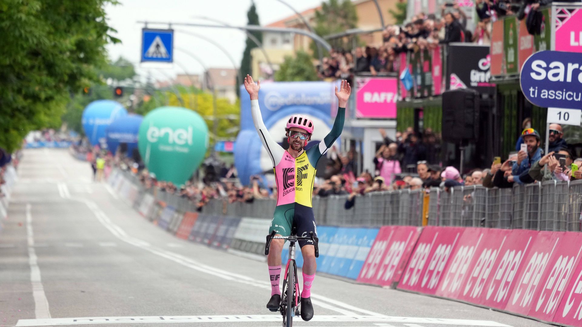 ben_healy.jpg ben_healy.jpg