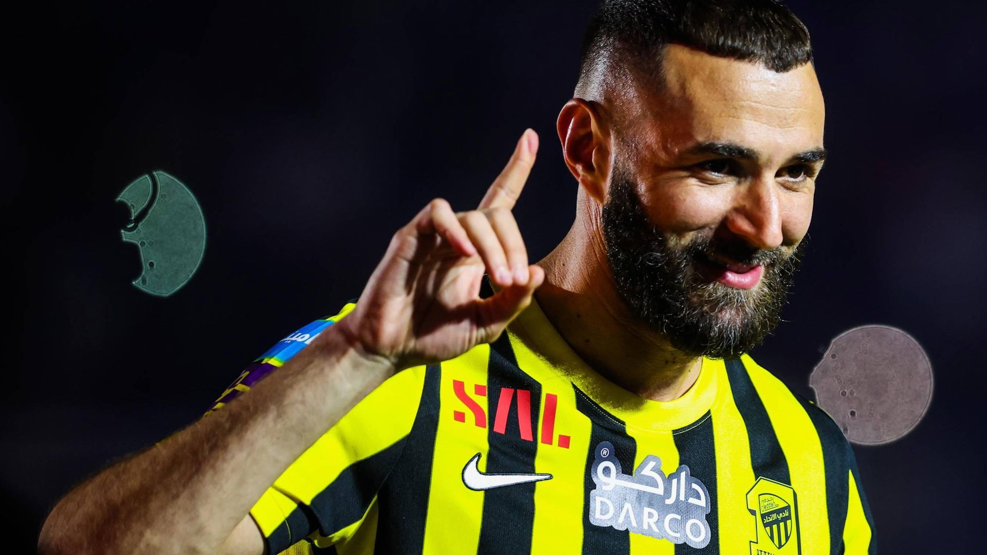 benzema_durante_su_presentacion_con_el_al_ittihad.jpg benzema_durante_su_presentacion_con_el_al_ittihad.jpg