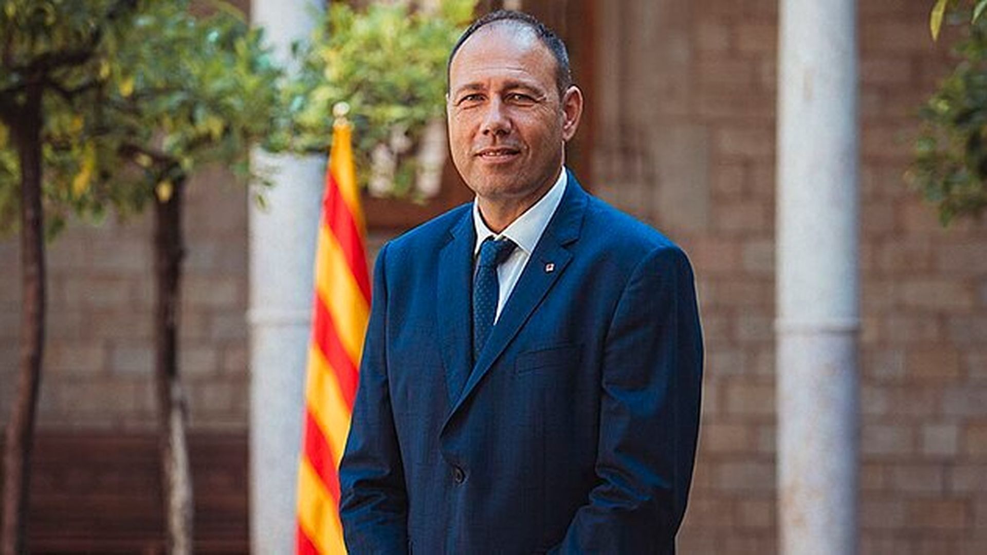 berni_alvarez.jpg berni_alvarez.jpg