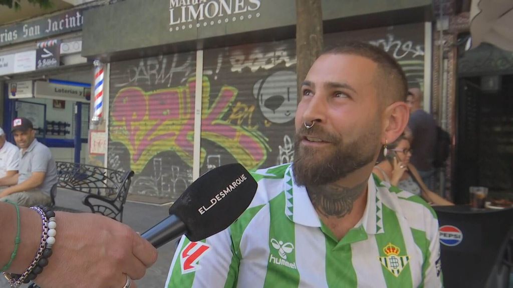 Béticos y sevillistas opinan de la felicitación a Maresca por parte del Sevilla FC