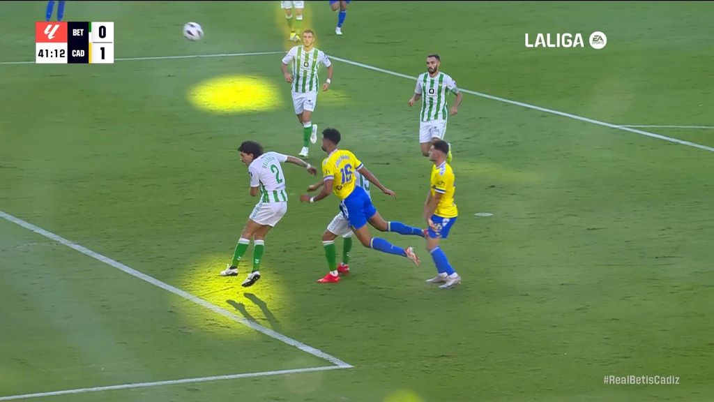 Betis 0-1 Cádiz: Gol de Chris Ramos
