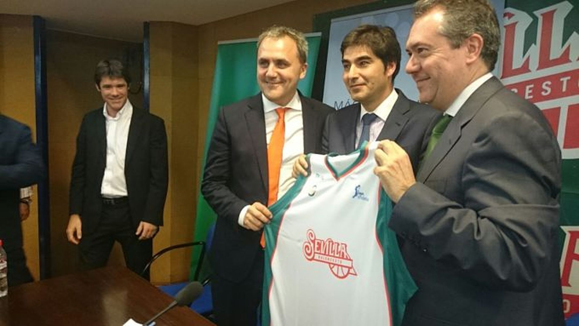 betis_basket1_opt.jpg