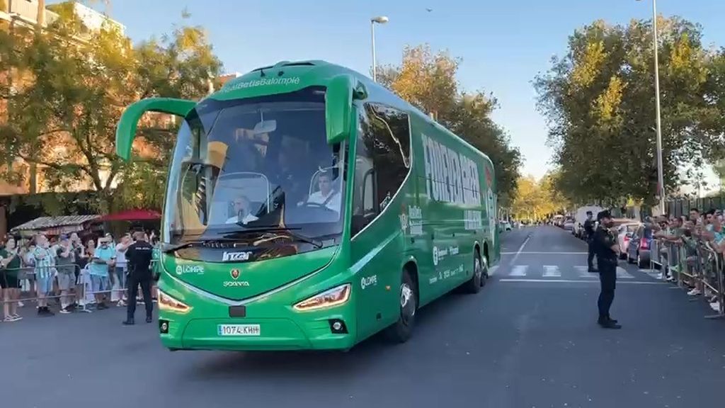 Real Betis-Valencia: Llegada del Betis al Benito Villamarín