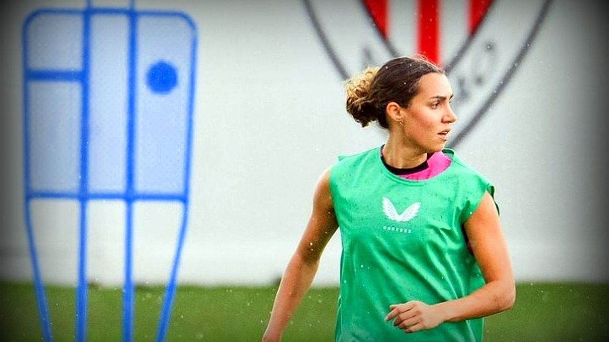 Bibiane Schulze del Athletic con rotura del ligamento cruzado de rodilla