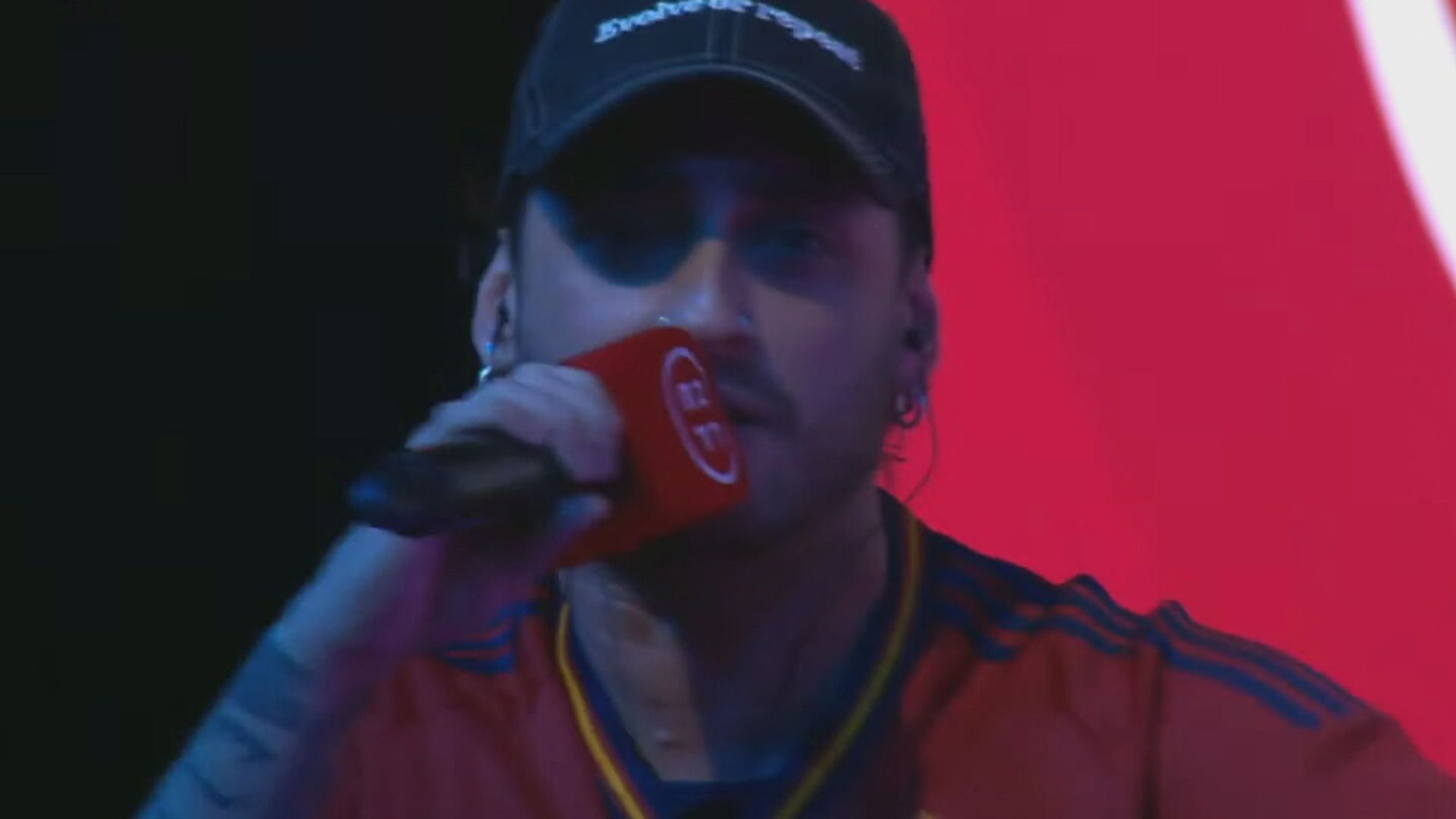 blon_y_el_show_de_freestyle_en_el_sorteo_de_copa_del_rey_ilusion_como_cuando_escude_to.jpg