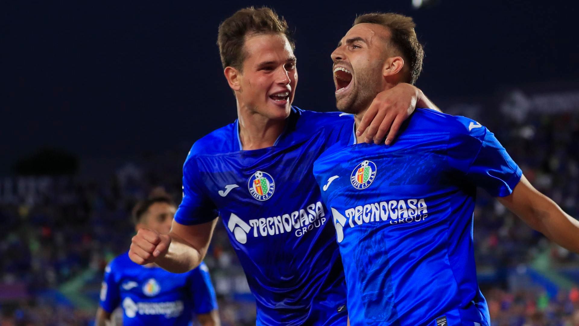 borja_mayoral_celebra_su_gol_con_latasa_en_el_getafe_alaves.jpg borja_mayoral_celebra_su_gol_con_latasa_en_el_getafe_alaves.jpg
