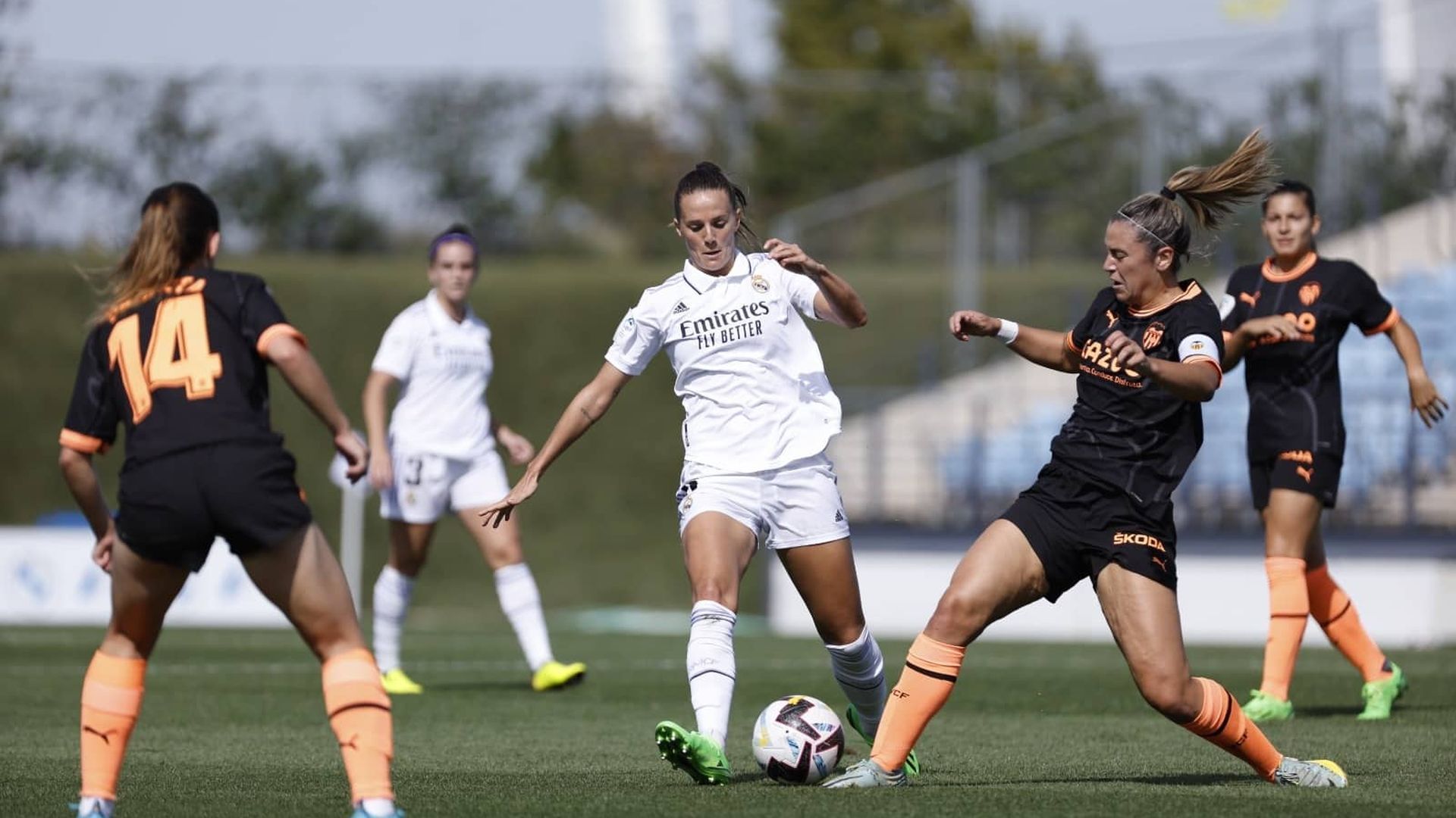 buena_imagen_del_vcf_femenino_pese_a_la_derrota_contra_el_real_madrid_2_0.jpeg buena_imagen_del_vcf_femenino_pese_a_la_derrota_contra_el_real_madrid_2_0.jpeg