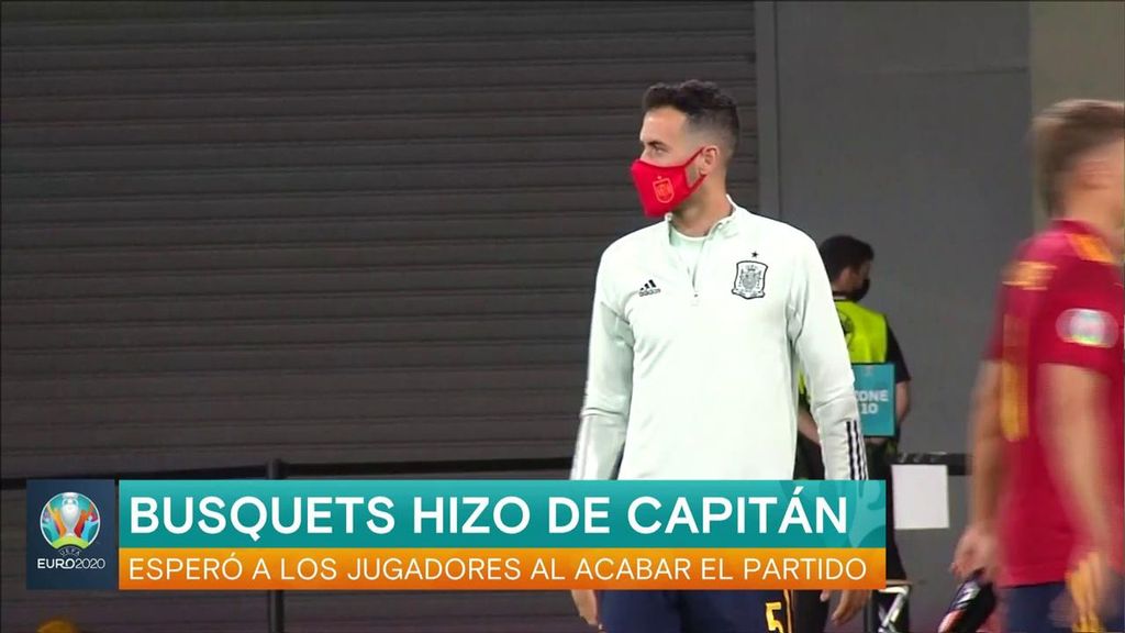 (MEDIASET) Busquets ya ejerce de capitán: Bajó al césped al final de partido a animar a cada compañero