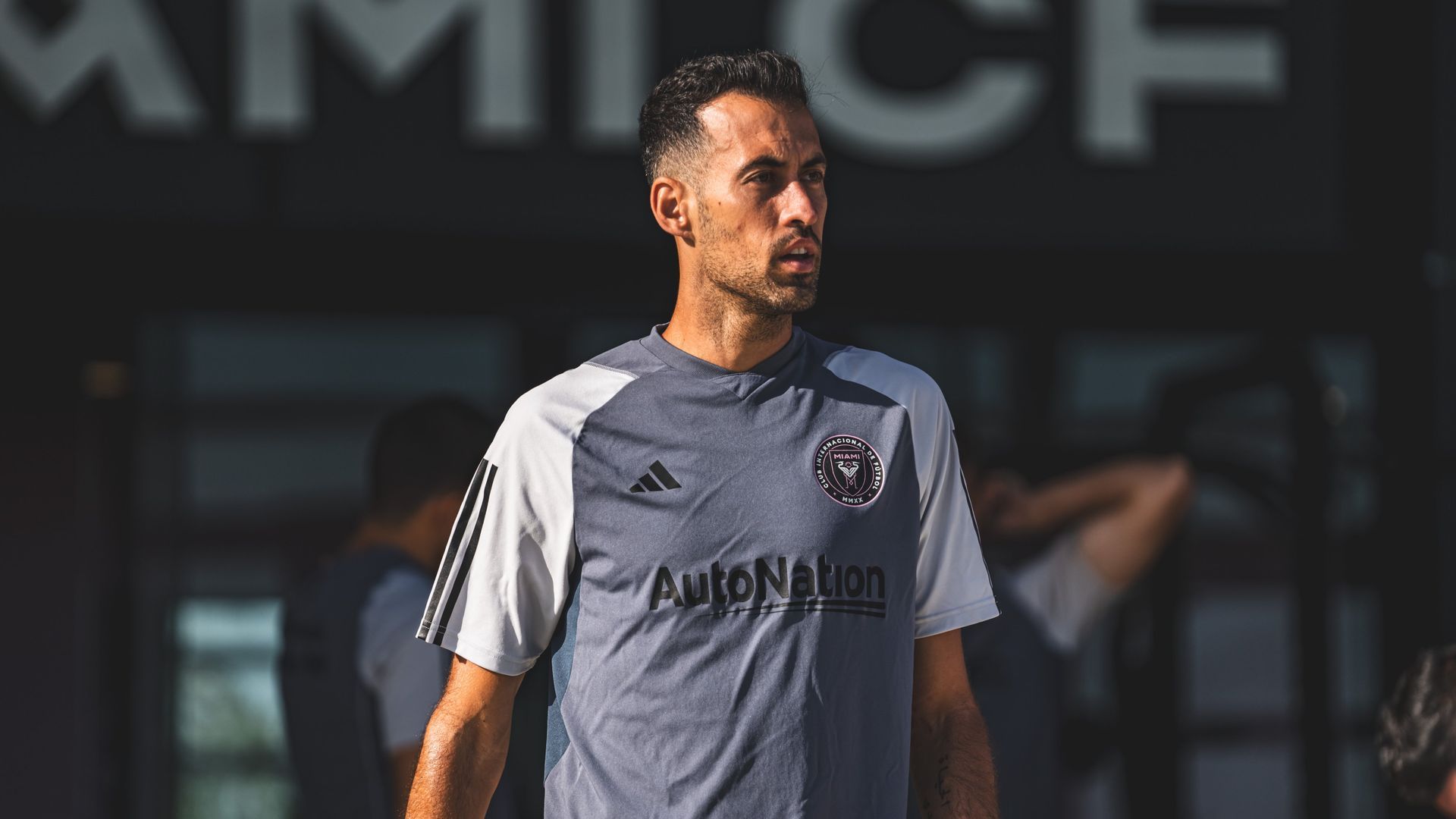 busquets.jpg busquets.jpg