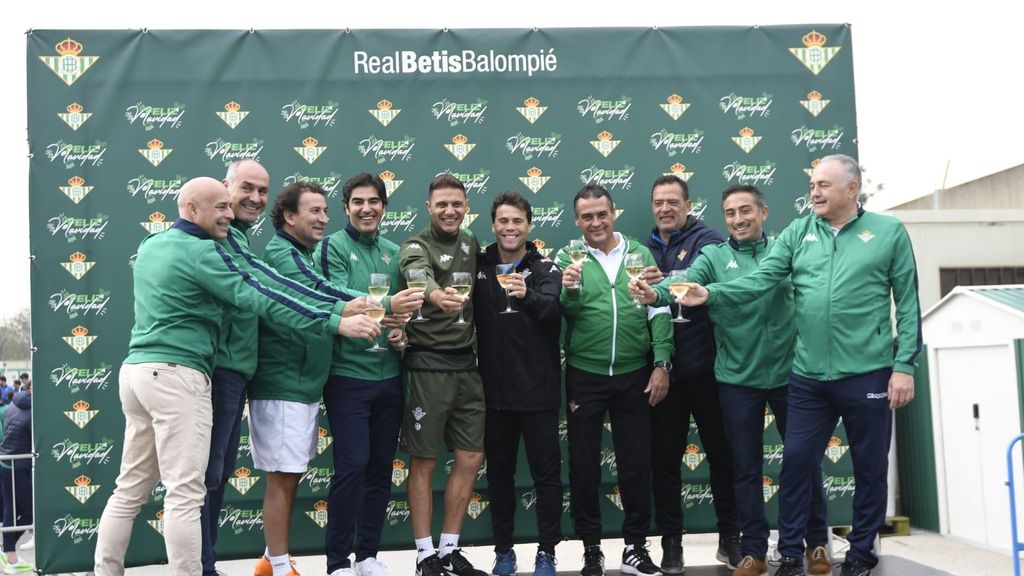 El mensaje de Navidad del Betis (Joaquín, Rubi y Haro)