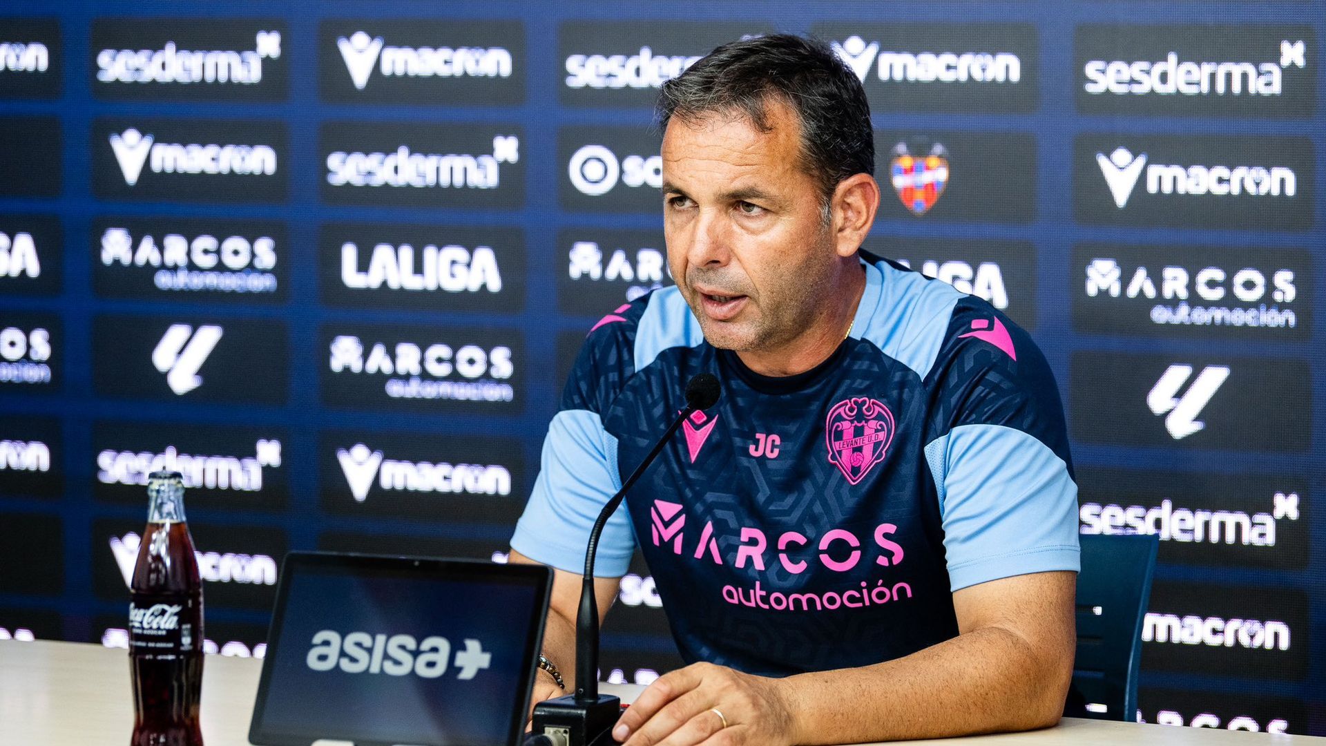 calleja_en_rueda_de_prensa_.jpeg calleja_en_rueda_de_prensa_.jpeg