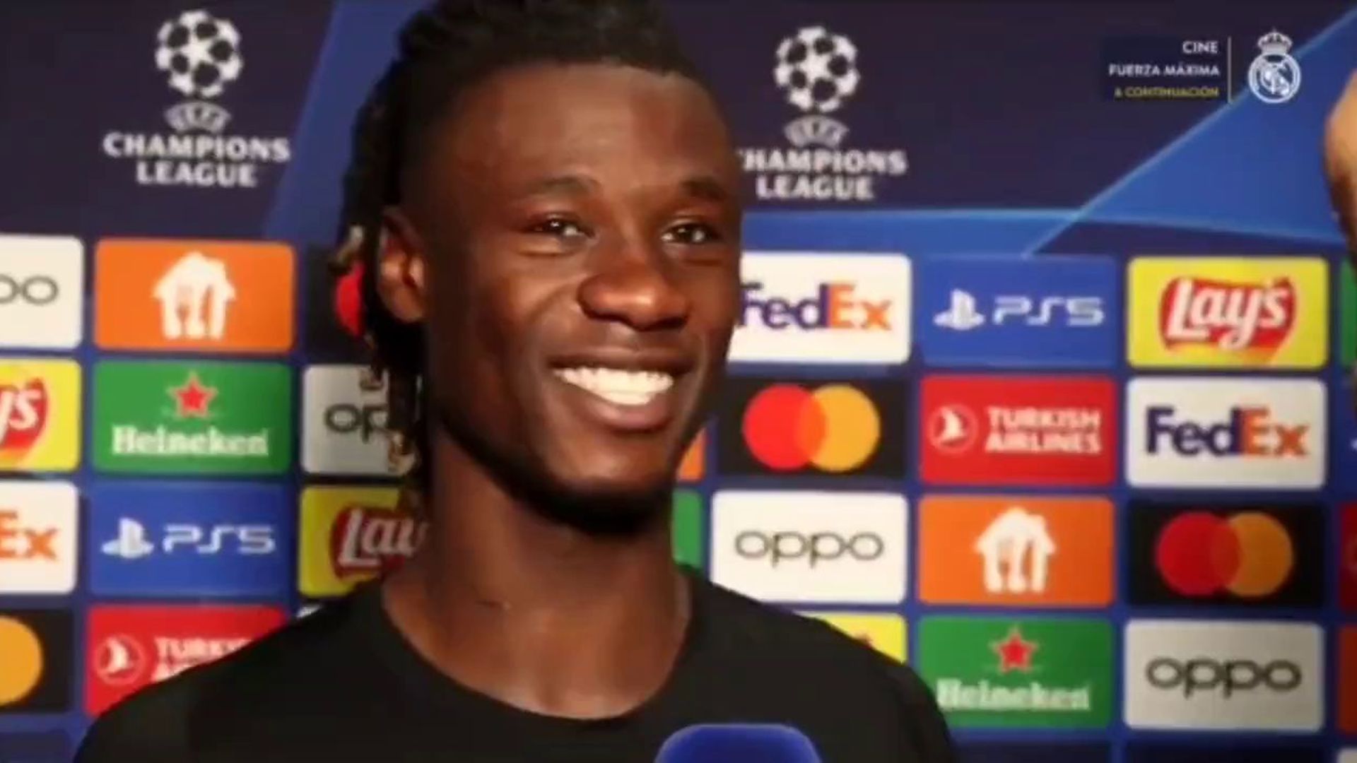 camavinga_se_alegra_por_el_gol_de_rodrygo_pero_vacila_a_vinicius_no_quiere_mis_asisten.png camavinga_se_alegra_por_el_gol_de_rodrygo_pero_vacila_a_vinicius_no_quiere_mis_asisten.png