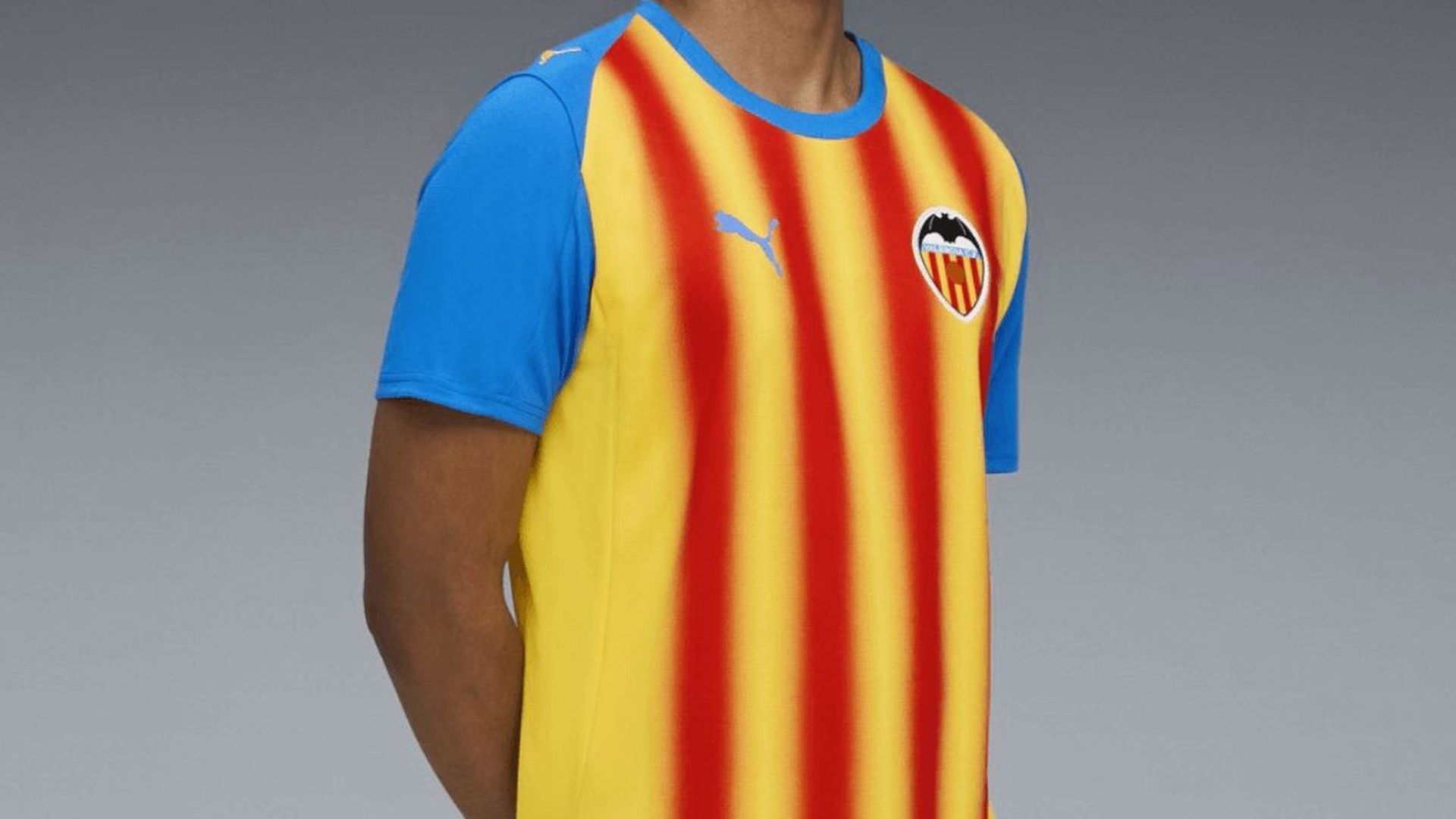 camiseta_valencia_cf_202526_homenaje_a_la_senyera.png