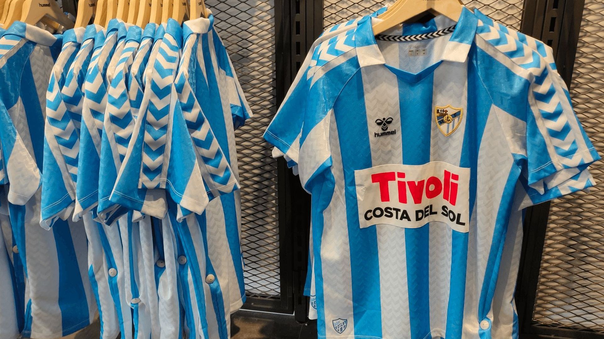 camisetas_hummel_reventapng_001.png camisetas_hummel_reventapng_001.png