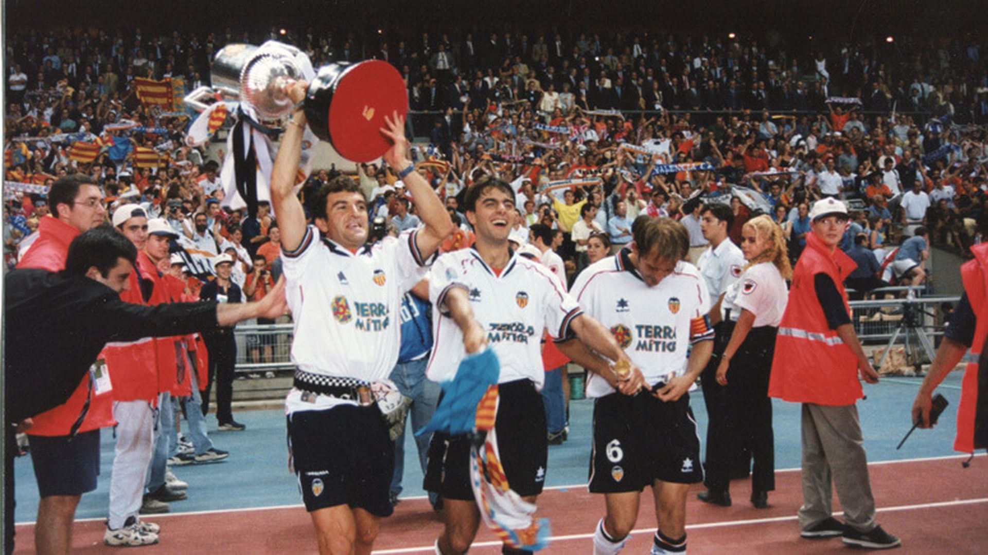 campeon_de_copa_del_rey_de_1999.jpeg