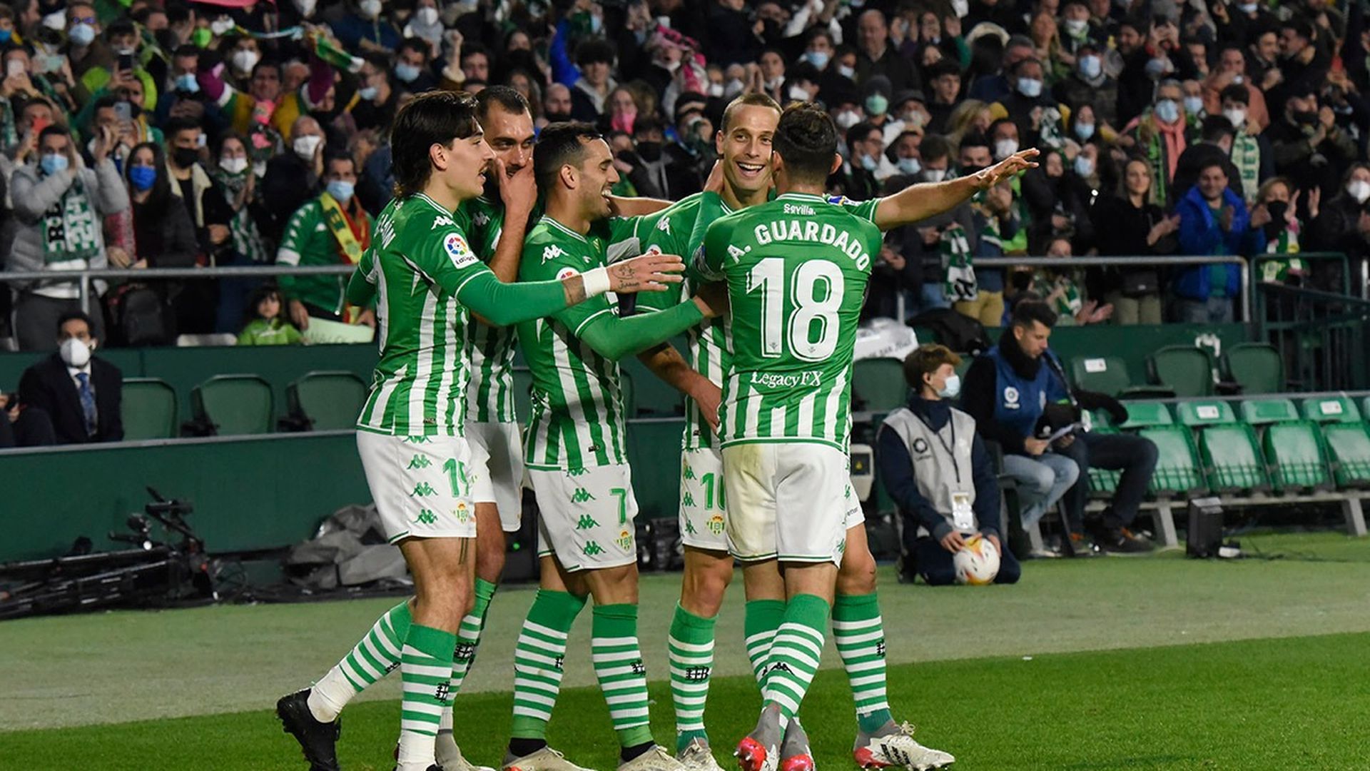 canales_celebra_su_gol_al_alaves_foto_kiko_hurtado_008.jpeg