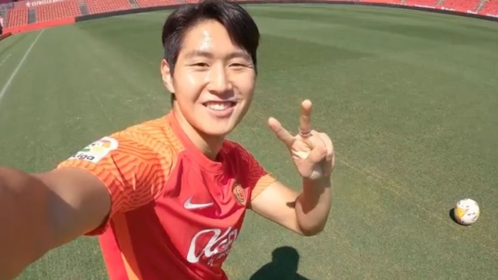 El Mallorca anuncia a Kangin Lee
