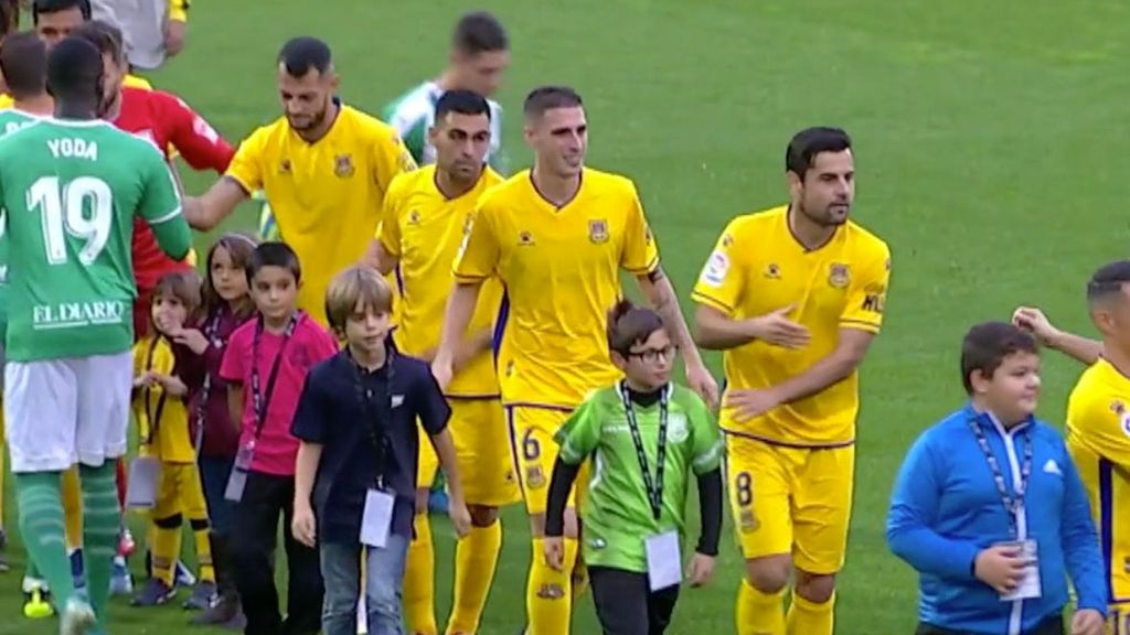 Alcorcón 1-0 Racing de Santander: Resumen del partido