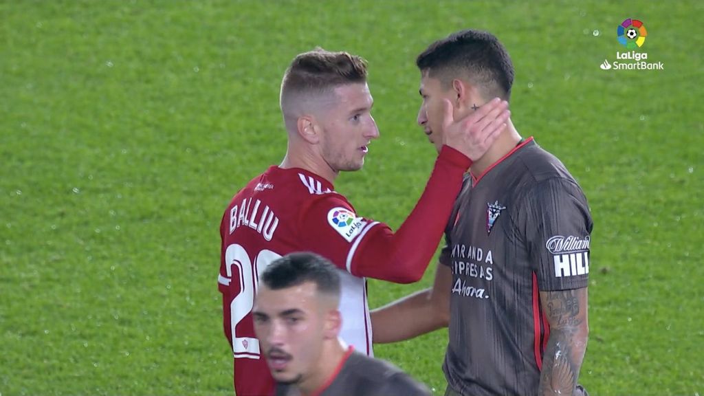 Almería 3-1 Mirandés: Resumen del partido