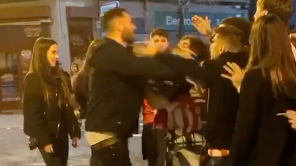 La pelea de Herrerín con aficionados del Athletic