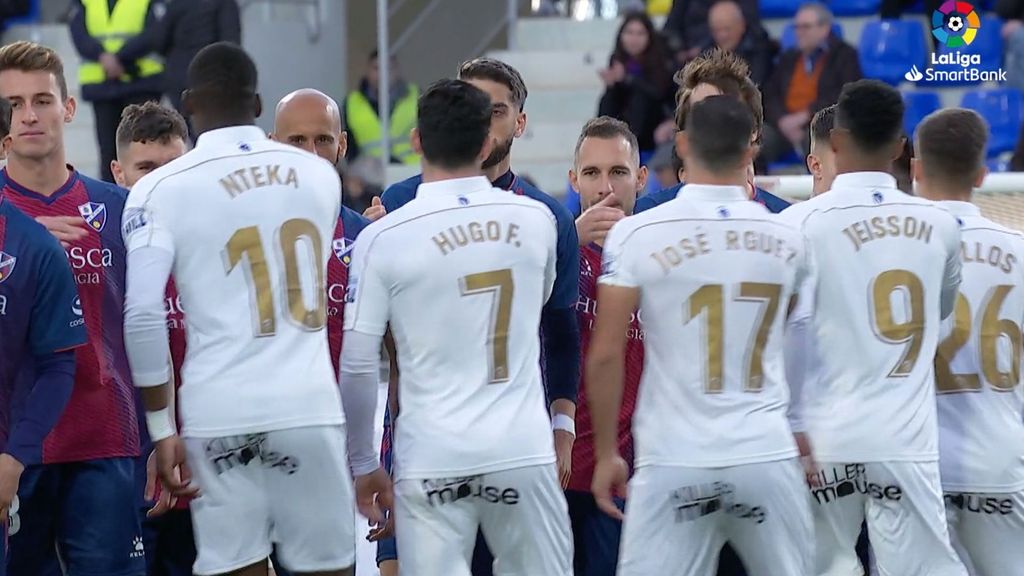 Huesca 2-0 Fuenlabrada: Resumen del partido