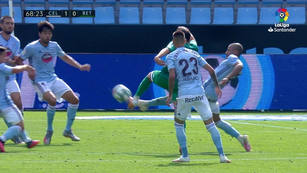 Celta-Betis: Penalti anulado