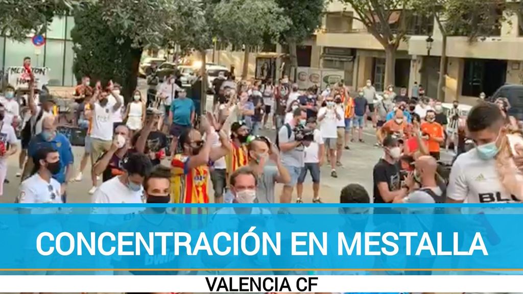 Concentración en Mestalla como protesta