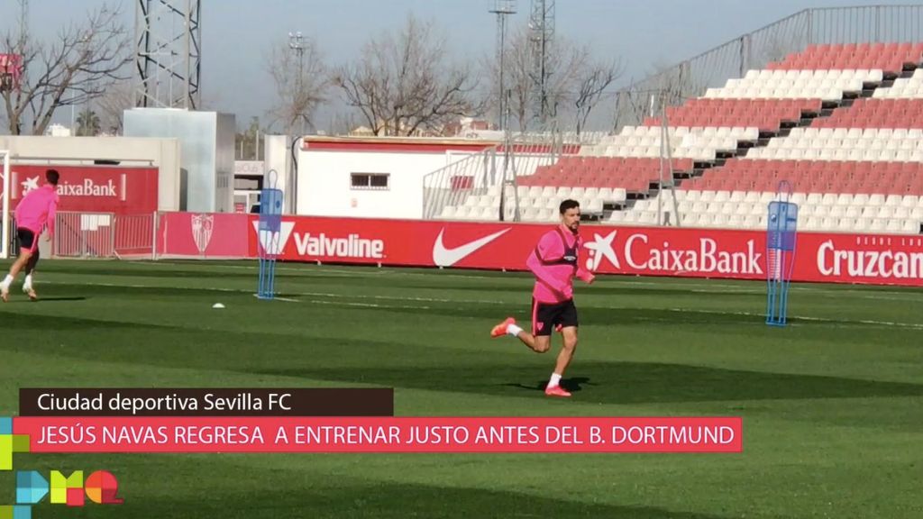 Jesús Navas regresa a los entrenamientos del Sevilla en la previa del partido de Champions ante el B. Dortmund