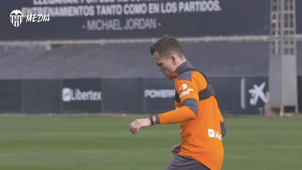 Cheryshev vuelve al césped, Gracia hace pruebas en el once