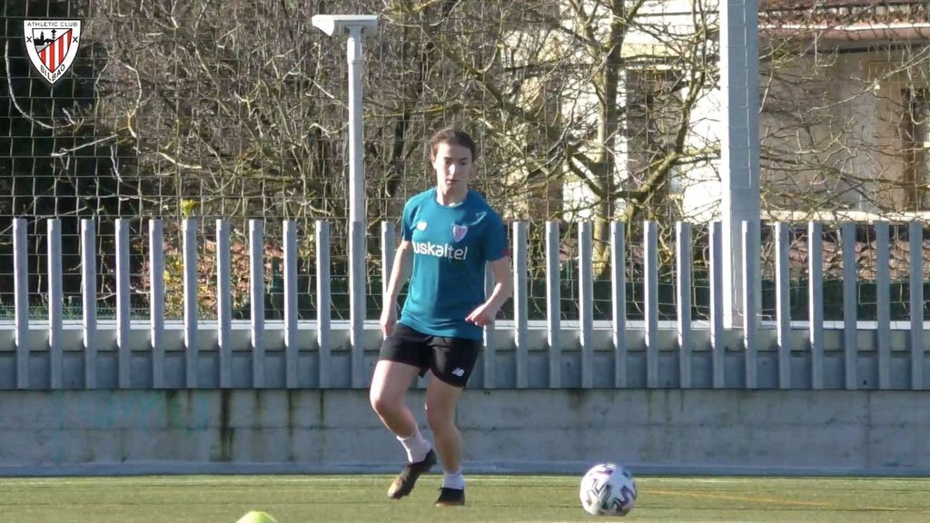 Ane Azkona lista para reaparecer con el Athletic Club Femenino