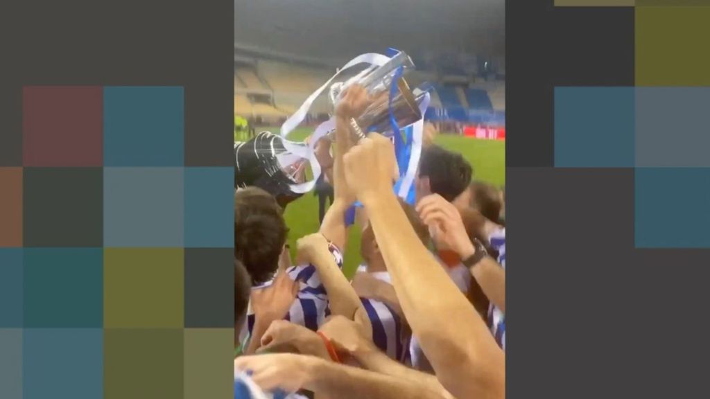 Final Copa del Rey 2020: Celebración vista desde dentro, La Real alza la Copa de Campeón
